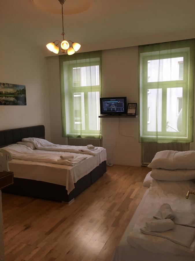 Holiday Vienna Apartments Exterior foto
